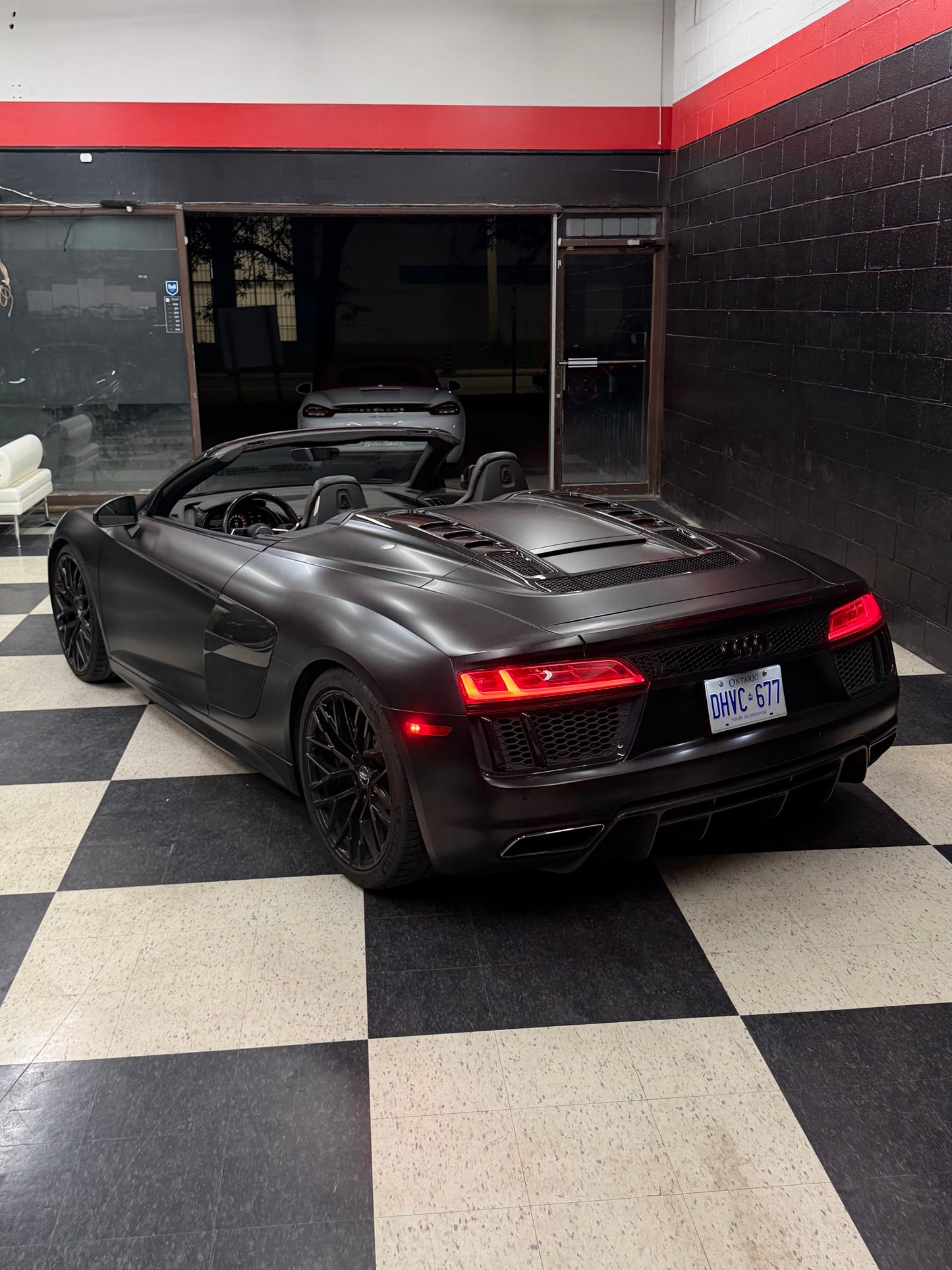 Audi R8 V10 w/ Gintani Exhaust