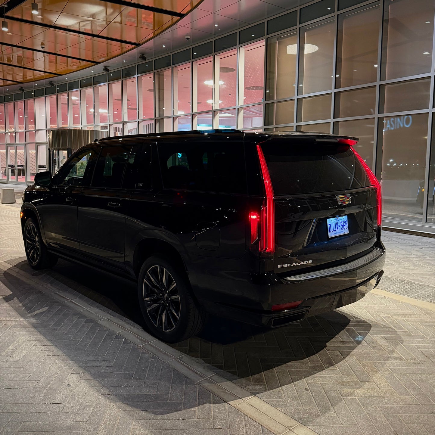Cadillac Escalade ESV