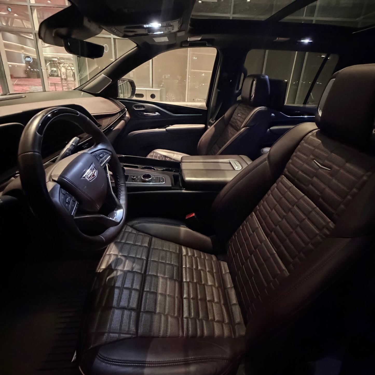 Cadillac Escalade ESV