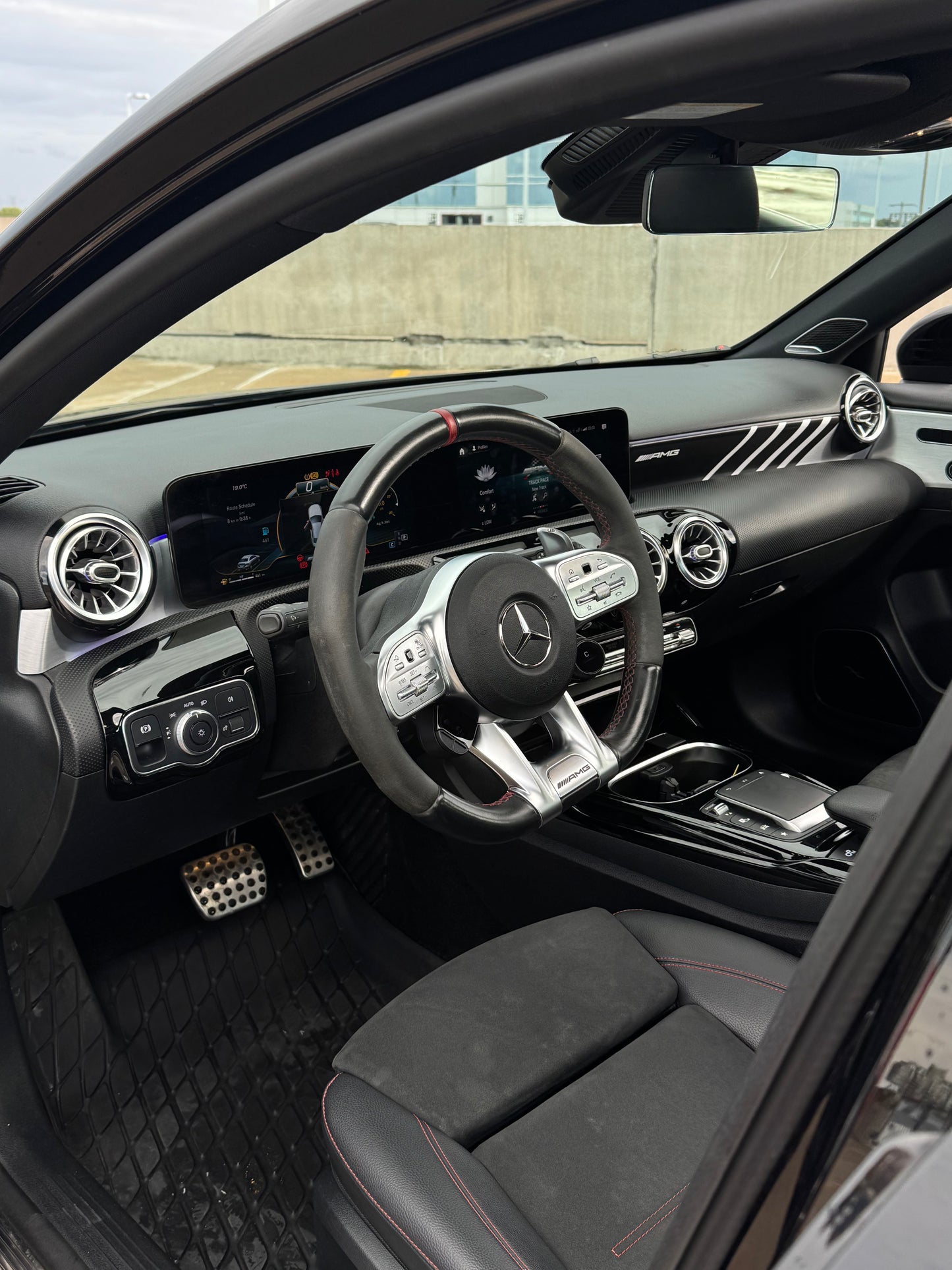 Mercedes A35 AMG