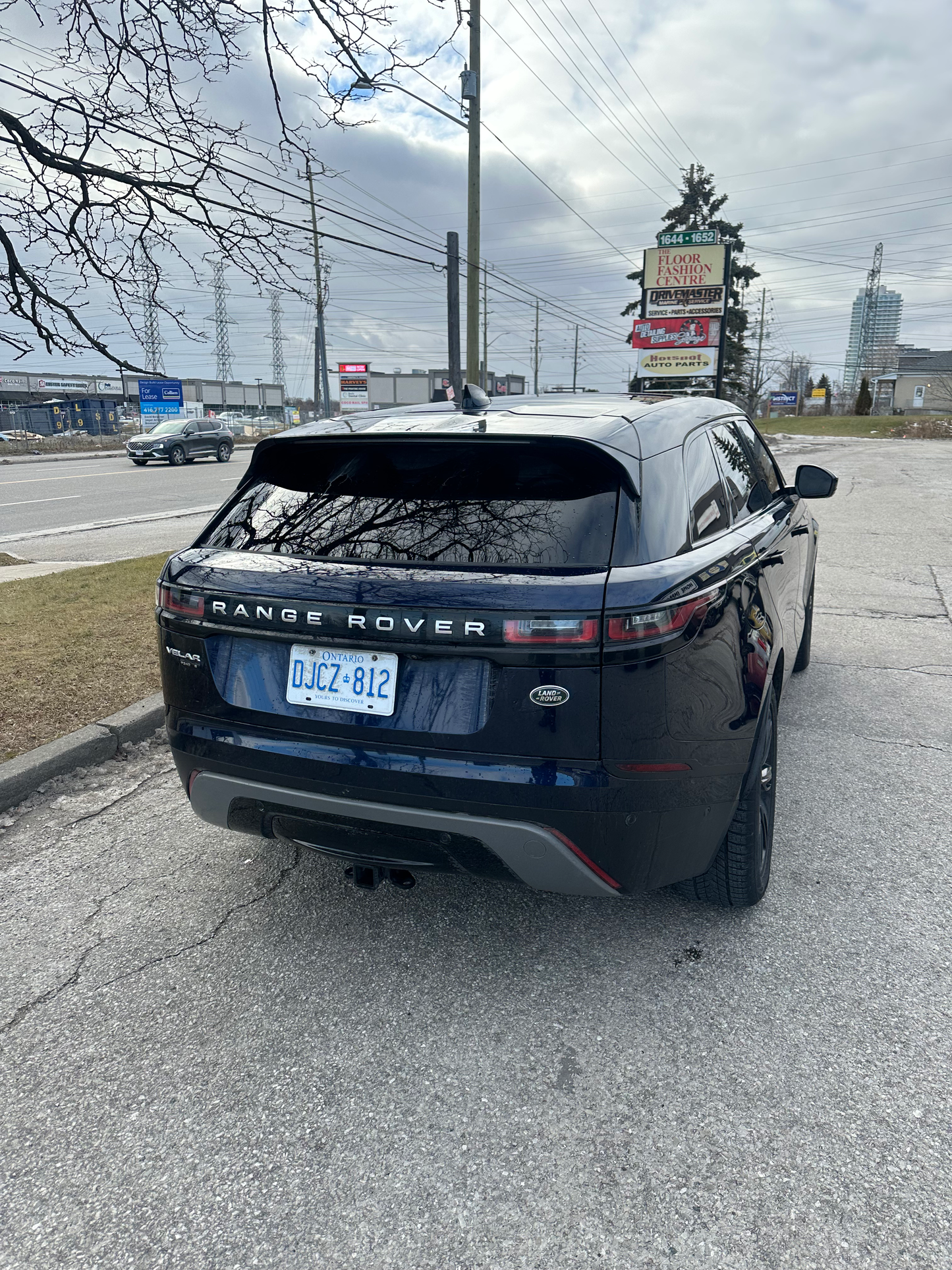 Range Rover Velar - Hotel